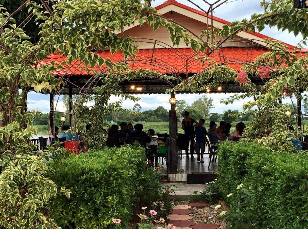 Maeping Mango Riverside Resort Kamphaeng Phet Esterno foto