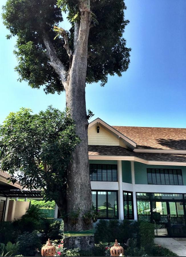 Maeping Mango Riverside Resort Kamphaeng Phet Esterno foto