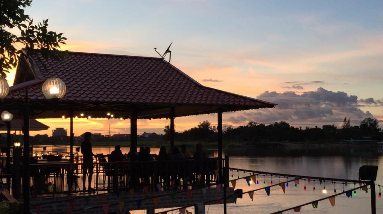 Maeping Mango Riverside Resort Kamphaeng Phet Esterno foto