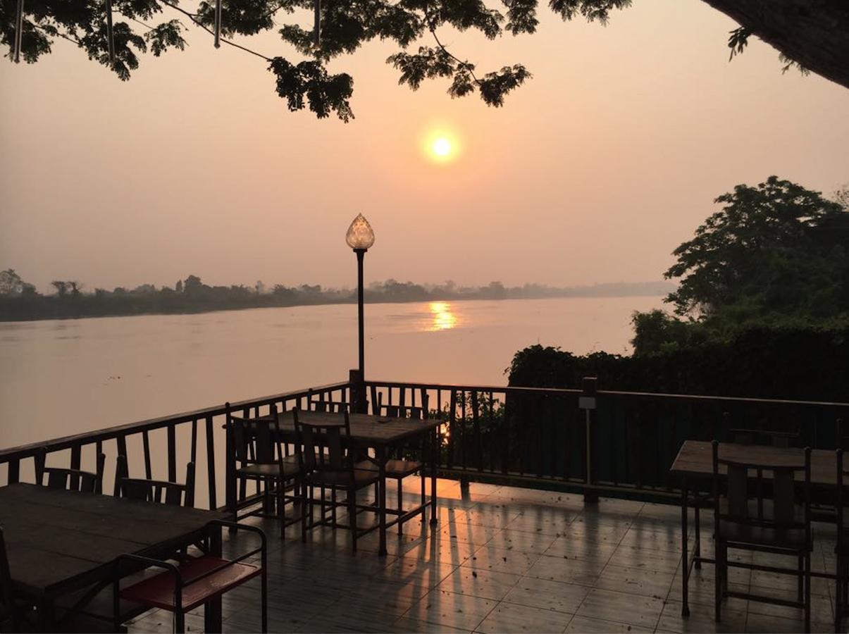 Maeping Mango Riverside Resort Kamphaeng Phet Esterno foto